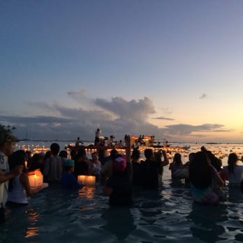 Shinnyo Lantern Floating - Festivals Near Me - Honolulu, Hawaii Shinnyo Lantern Floating - Festivals Near Me - Honolulu, Hawaii