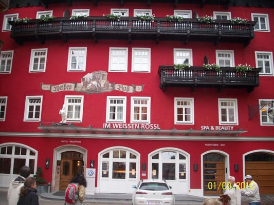 Poll's Kaiserterrasse - Gourmet Restaurant Im Weissen Rössl by null