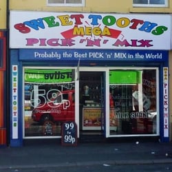 Sweet Tooths Mega Pick'n'Mix