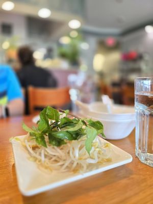 Pho Khang by null