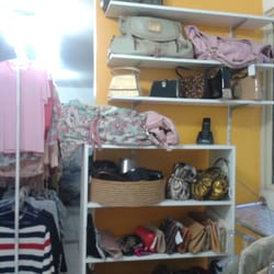Brechó Zoe Brasil - Acessórios também