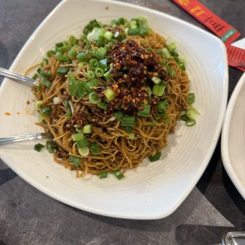A Table Wayne's Kitchen - Asian Fusion Near Me - Manteca, California