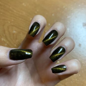 Divine Nails And Lashes - DND Cat Eye gel manicure by Dianne :) - Nail Salons Near Me - Irvine, California Divine Nails And Lashes - DND Cat Eye gel manicure by Dianne :) - Nail Salons Near Me - Irvine, California
