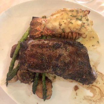Blu Pointe - Strip and Shore - Seafood Near Me - Newburgh, New York
