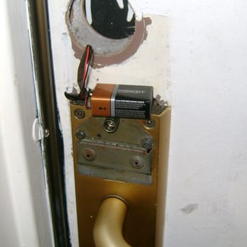 Palm Beach Ocean Front Inn - The cover for the "battery" flew off as I tried my best to close the door so it would "lock" - quite the surprise! Classy joint - Hotels Near Me - Palm Beach, Florida Palm Beach Ocean Front Inn - The cover for the "battery" flew off as I tried my best to close the door so it would "lock" - quite the surprise! Classy joint - Hotels Near Me - Palm Beach, Florida