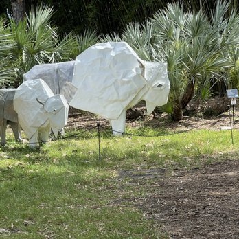 Mounts Botanical Garden - More origami statues - Botanical Gardens Near Me - West Palm Beach, Florida Mounts Botanical Garden - More origami statues - Botanical Gardens Near Me - West Palm Beach, Florida