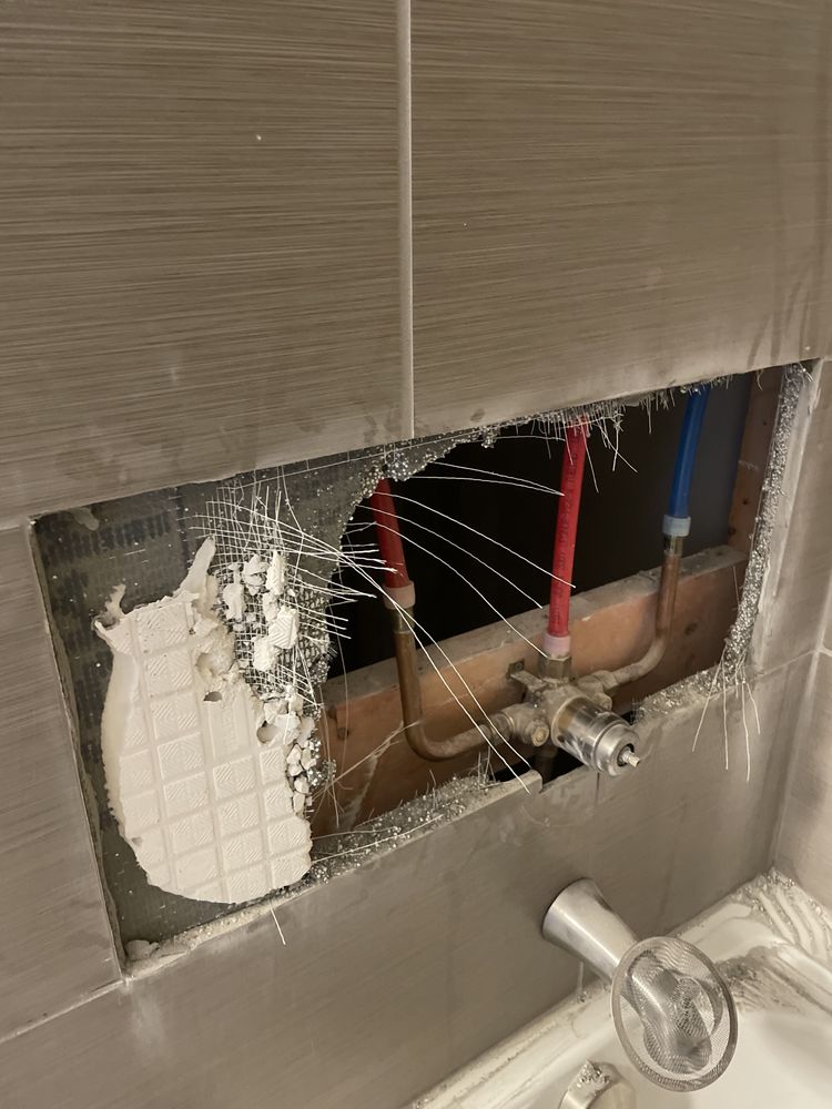 Slide of Roto-Rooter Plumbing & Water Cleanup