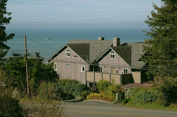 Turtle Rocks Oceanfront Inn by null