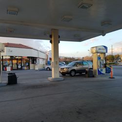 user provided Arco Ampm photo