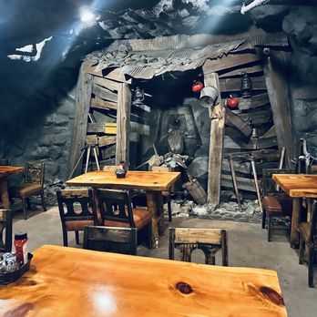 Wausau Mine - Pizza Near Me - Wausau, Wisconsin