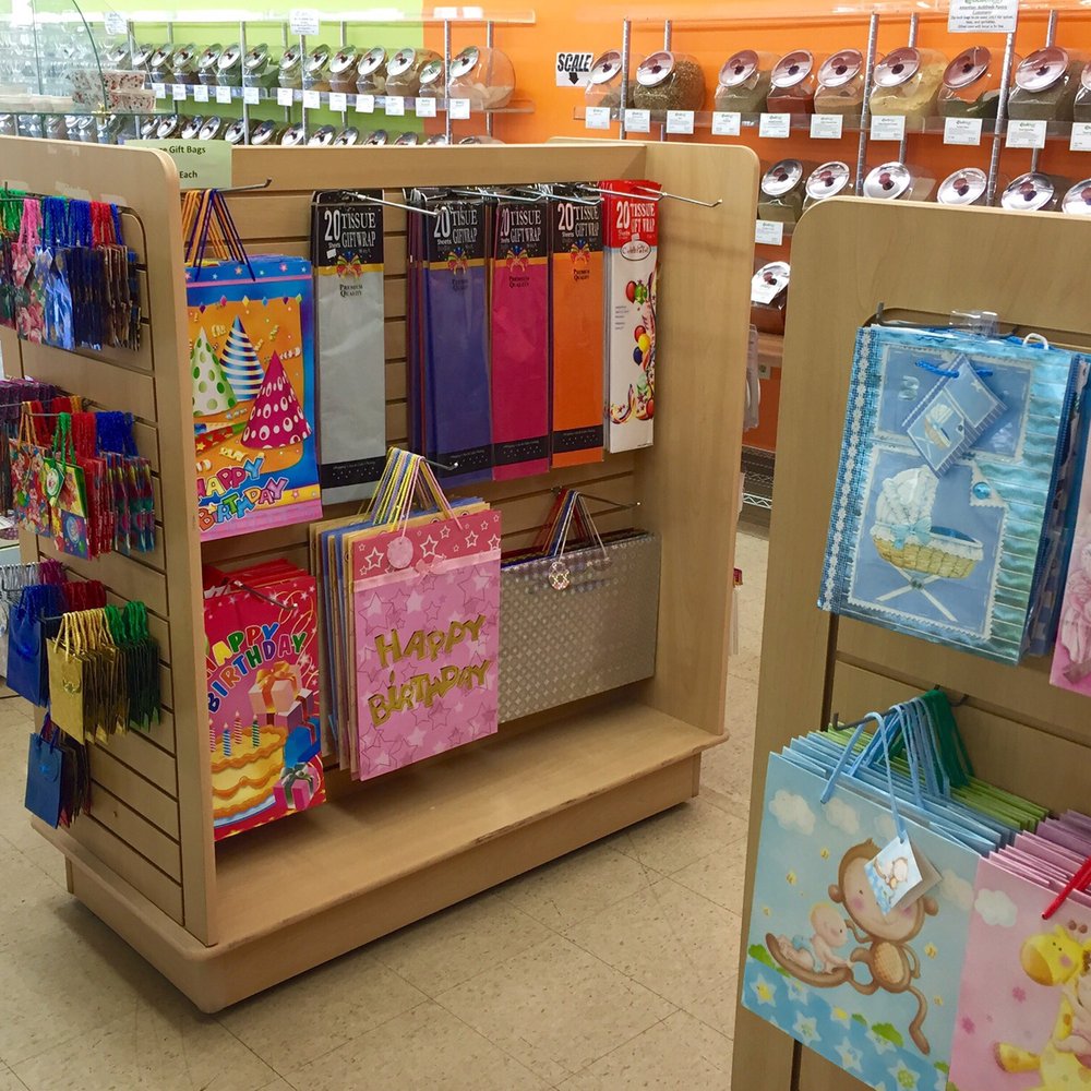 Bulk Fresh Pantry - A section with small gifts and bags. - Chocolatiers & Shops Near Me - Westmont, Illinois Bulk Fresh Pantry - A section with small gifts and bags. - Chocolatiers & Shops Near Me - Westmont, Illinois