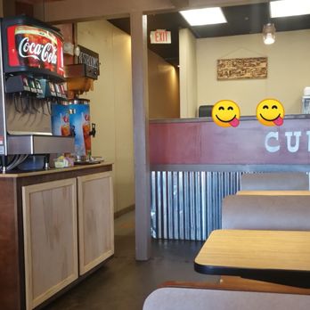 Big Mike’s - Inside. Still look very similar to old taco casa - Barbeque Near Me - Vicksburg, Mississippi