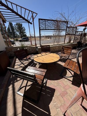 Brick Vault Brewery and Barbecue-Marathon by null