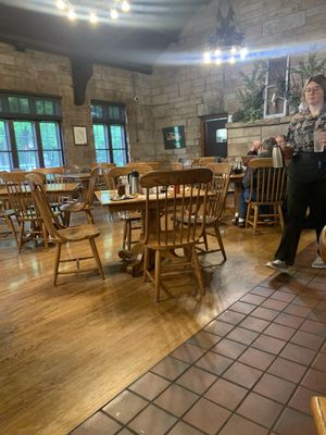 Bennett Spring Dining Lodge by null