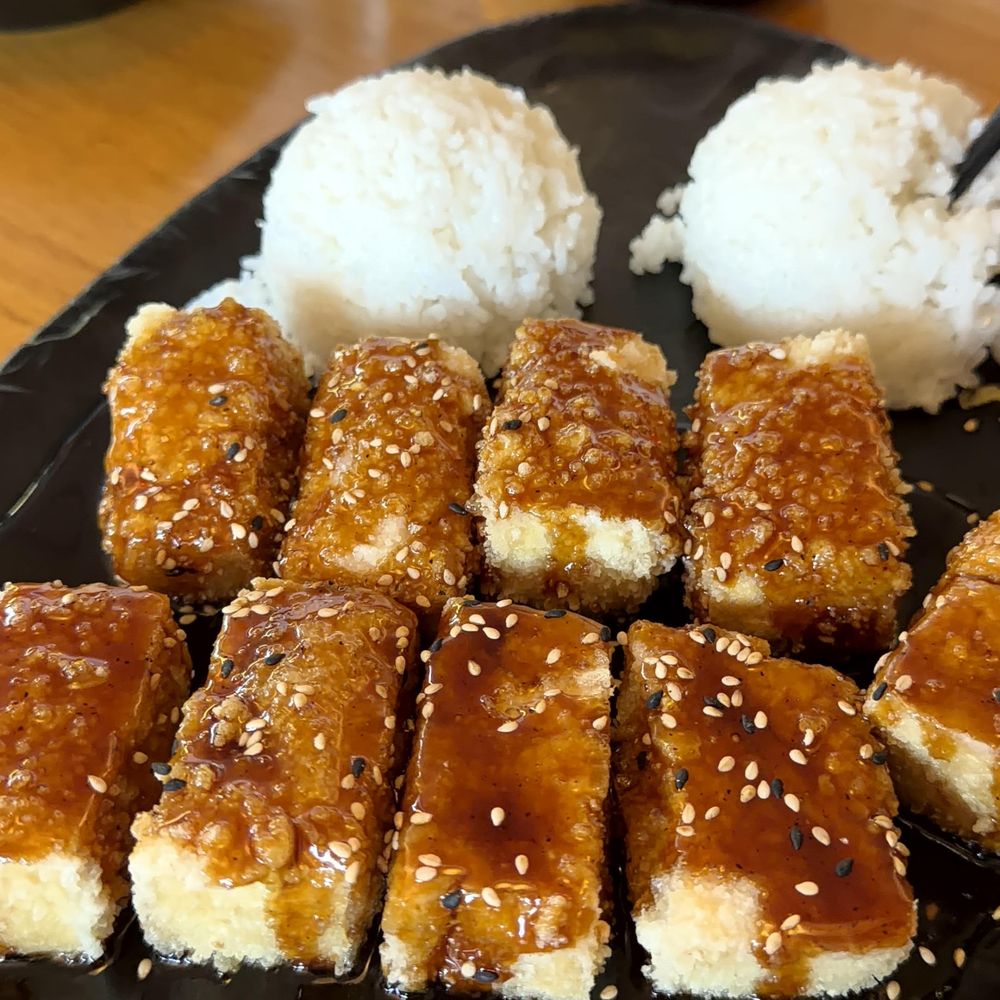Tokyo House Restaurant - Tofu Teriyaki - Sushi Bars Near Me - Everett, Washington
