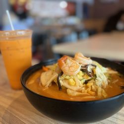 Ramen House Tenjin - Spicy Chanpon Ramen