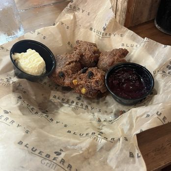 Blueberry’s Grill - Blueberry hush puppies - Breakfast & Brunch Near Me - Wilmington, North Carolina