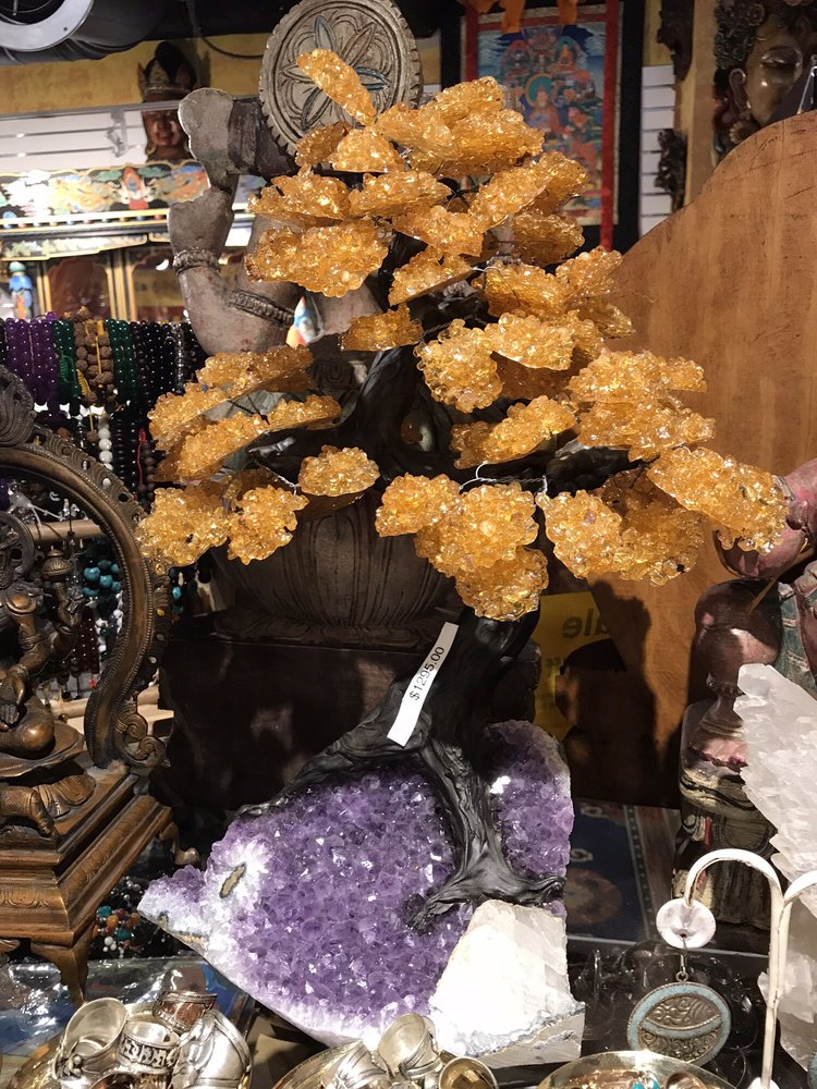 Tibet Gallery, Boulder Roadtrippers