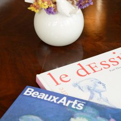 Atelier Pièce Unique - Galerie d'Art - On bouquine au café de l'atelier.