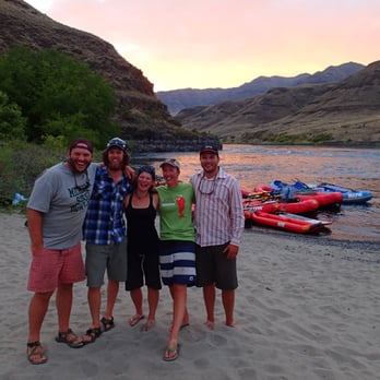 Row Adventures - Neil, Seamus, Robin, Jess, and Piero at sunset on the river - Rafting/Kayaking Near Me - Coeur d'Alene, Idaho Row Adventures - Neil, Seamus, Robin, Jess, and Piero at sunset on the river - Rafting/Kayaking Near Me - Coeur d'Alene, Idaho