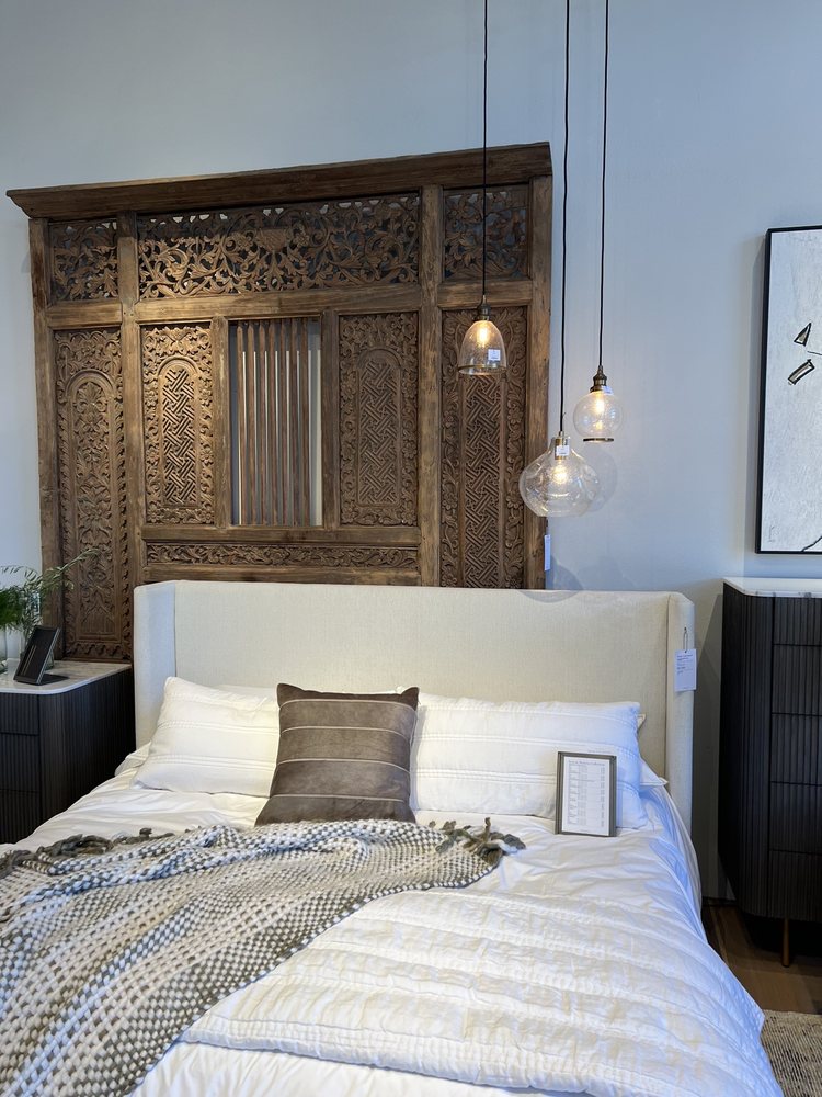 ARHAUS Updated August 2024 24 Photos & 40 Reviews 4325 Glenwood