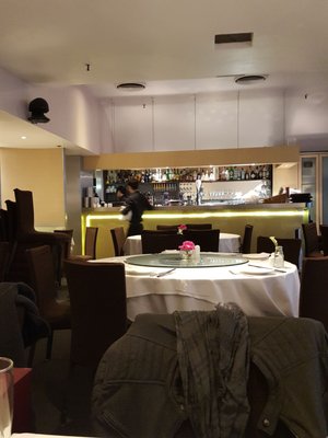 Mandarin Kitchen by null