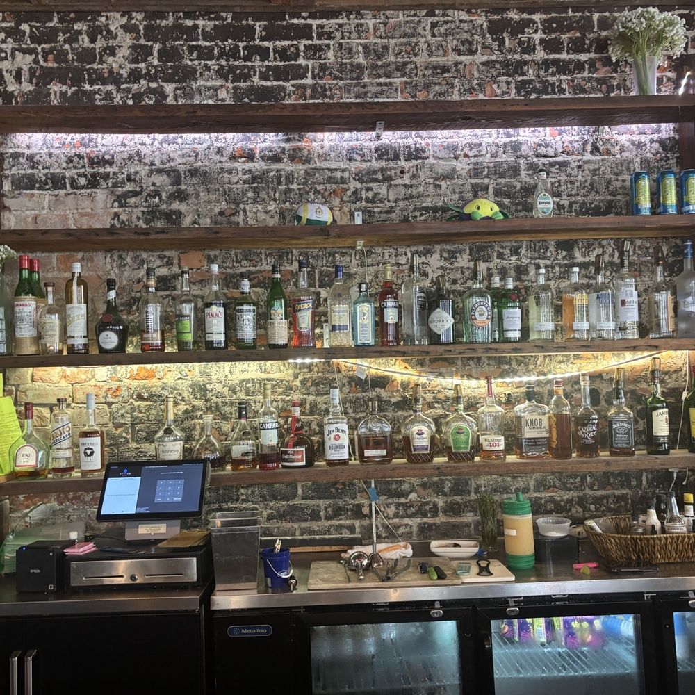 One More Pie - Bar area - Vegan Near Me - New Orleans, Louisiana One More Pie - Bar area - Vegan Near Me - New Orleans, Louisiana