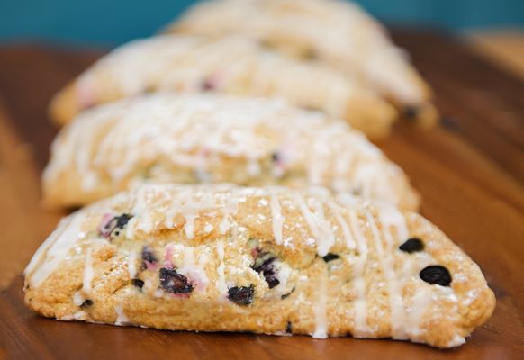 On The Alley Santa Barbara by null