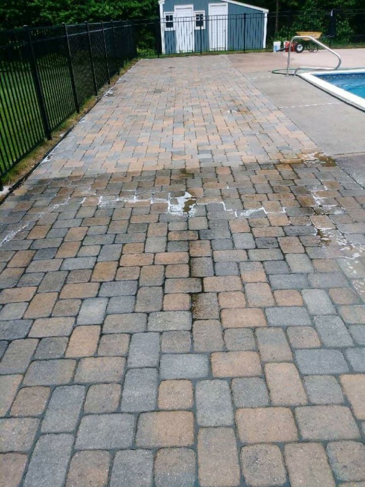 Slide of Angel's 4Seasons