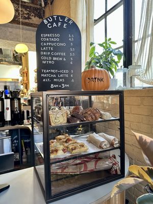 Maxwell Alley by null