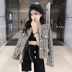 Paris Lady