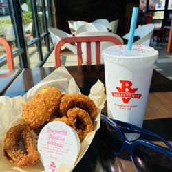 Burgerville - Walla Walla Onion Rings  and Marionberry Lemonade
