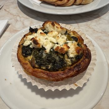 Café Sul - Spinach Feta Tort - Cafes Near Me - Hamburg, HH Café Sul - Spinach Feta Tort - Cafes Near Me - Hamburg, HH