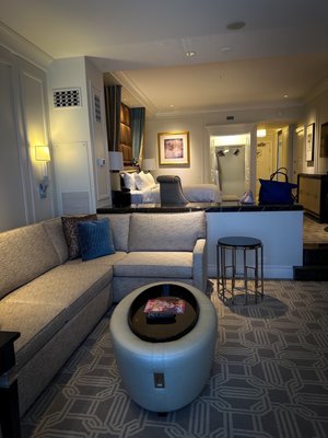 Photo of The Palazzo - The Venetian Resort -Las Vegas - Las Vegas, NV, US. best suite, comes with prestige lounge benefit