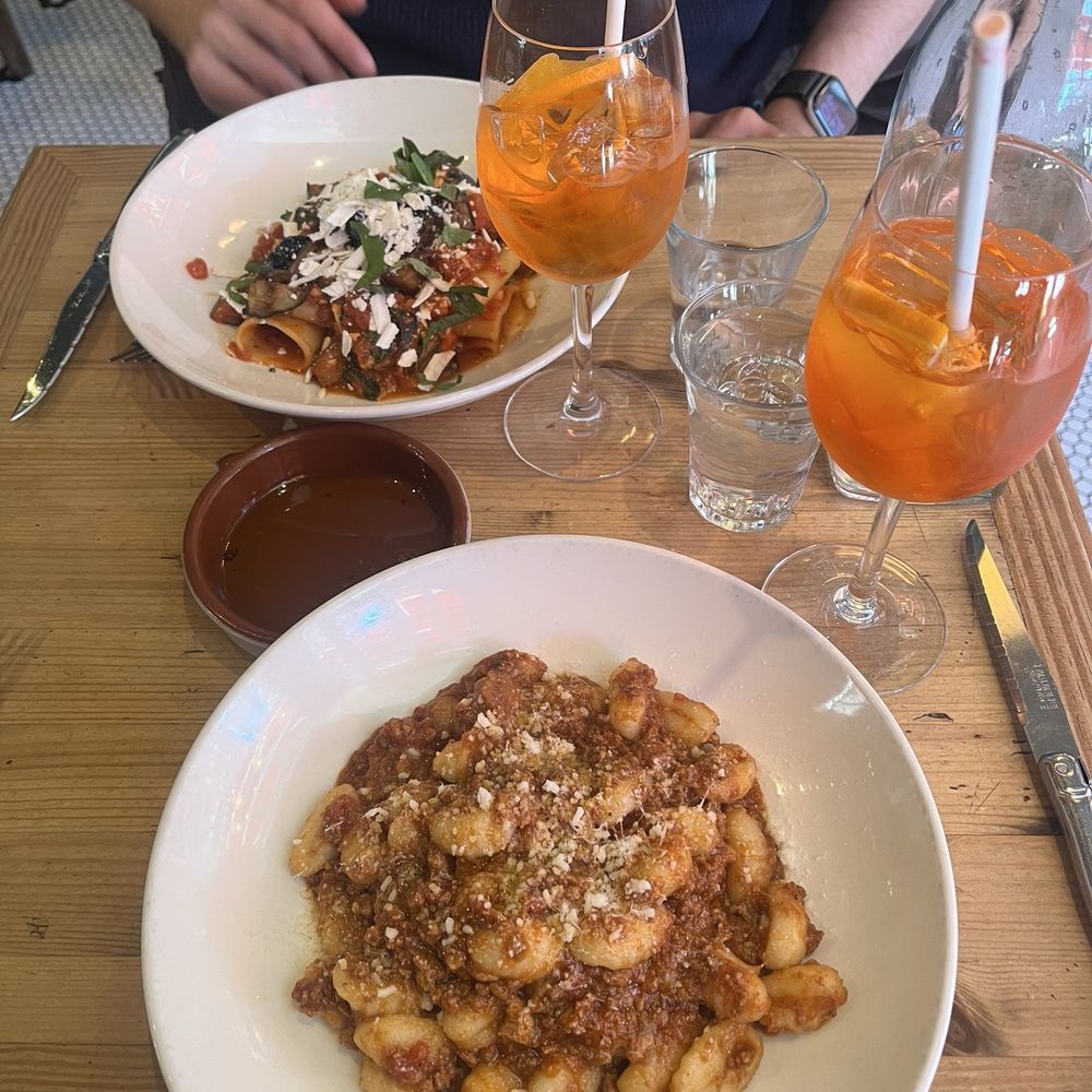 Pasta alla Norma, Frutta Secca e Gorgonzola Pasta alla Norma, Frutta Secca e Gorgonzola