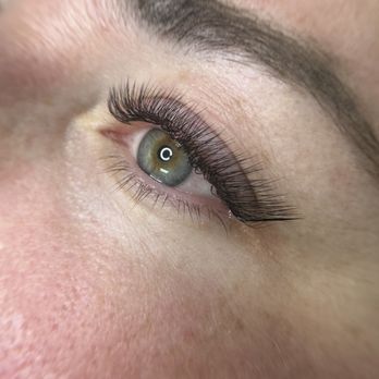 Lash Sweep - Eyelash Service Near Me - Newport Beach, California Lash Sweep - Eyelash Service Near Me - Newport Beach, California