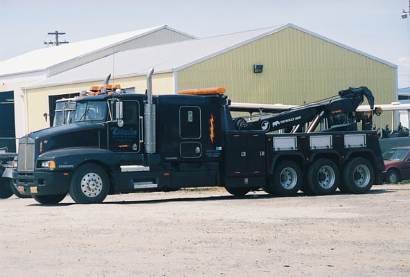 Free Towing For Accidents ! - Give us a call ! Free Towing For Accidents ! - Give us a call !