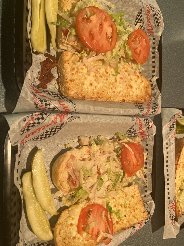 Social spots from Mancinos Pizzas and Grinders