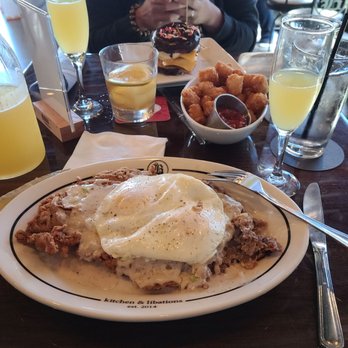 Bosscat Kitchen & Libations - Chicken fried steak - New American Near Me - Houston, Texas Bosscat Kitchen & Libations - Chicken fried steak - New American Near Me - Houston, Texas