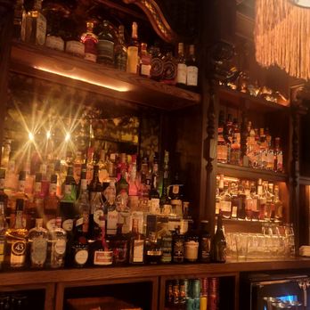Miss Nellie's - The bar... - American Near Me - New York, New York Miss Nellie's - The bar... - American Near Me - New York, New York