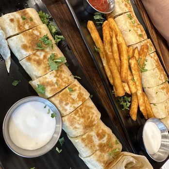 Lava Shawarma - Chicken Shawarma Arabic - Middle Eastern Near Me - New York, New York