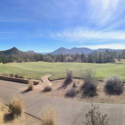 The Rim Golf Club - Beautiful Scenery and Golf Course