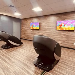 Retro Fitness - Zen Den room for ULTIMATE members!... so nice to relax after a hard core session