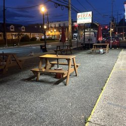 Ray's House of the Famous Grandma's Pizza