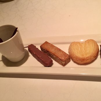 懷歐聚 - Petit fours - always pleasantly received - International Near Me - Hong Kong, HK 懷歐聚 - Petit fours - always pleasantly received - International Near Me - Hong Kong, HK
