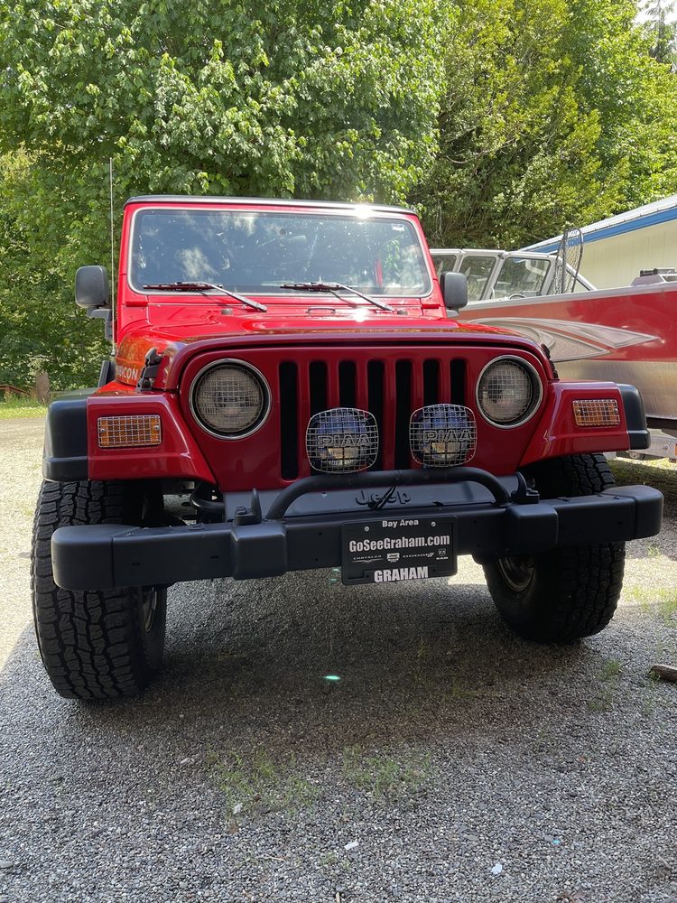 GRAHAM BAY AREA CHRYSLER JEEP DODGE RAM Updated October 2024 11 Photos & 12 Reviews 1400