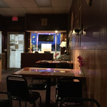 Thai Phoon - Lovely Atmosphere - Thai Near Me - Crystal River, Florida Thai Phoon - Lovely Atmosphere - Thai Near Me - Crystal River, Florida