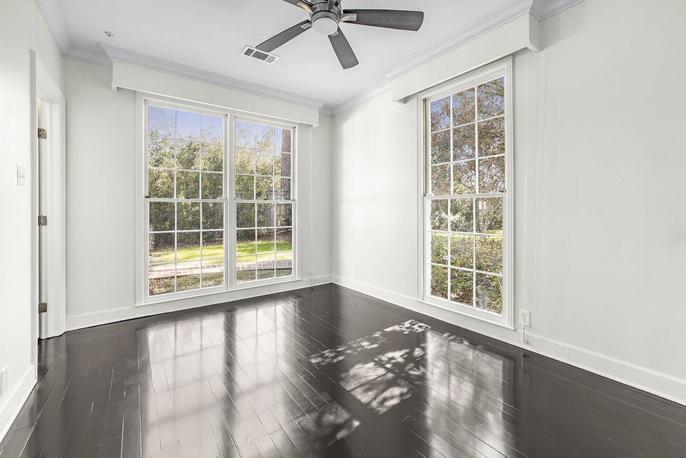 Slide of Chastain Construction