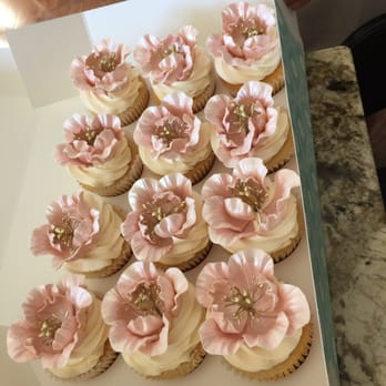 Bobbette & Belle - Lots of peony cupcakes for birthday - Caterers Near Me - Toronto, Ontario Bobbette & Belle - Lots of peony cupcakes for birthday - Caterers Near Me - Toronto, Ontario