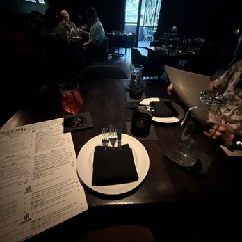 Moderna Bar & Pizzeria - Pizza Near Me - Austin, Texas